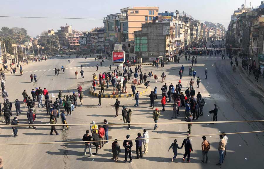 हड्तालले देशभरमै जनजीवन ठप्प, उपत्यकाबाट सयको हाराहारीमा पक्राउ