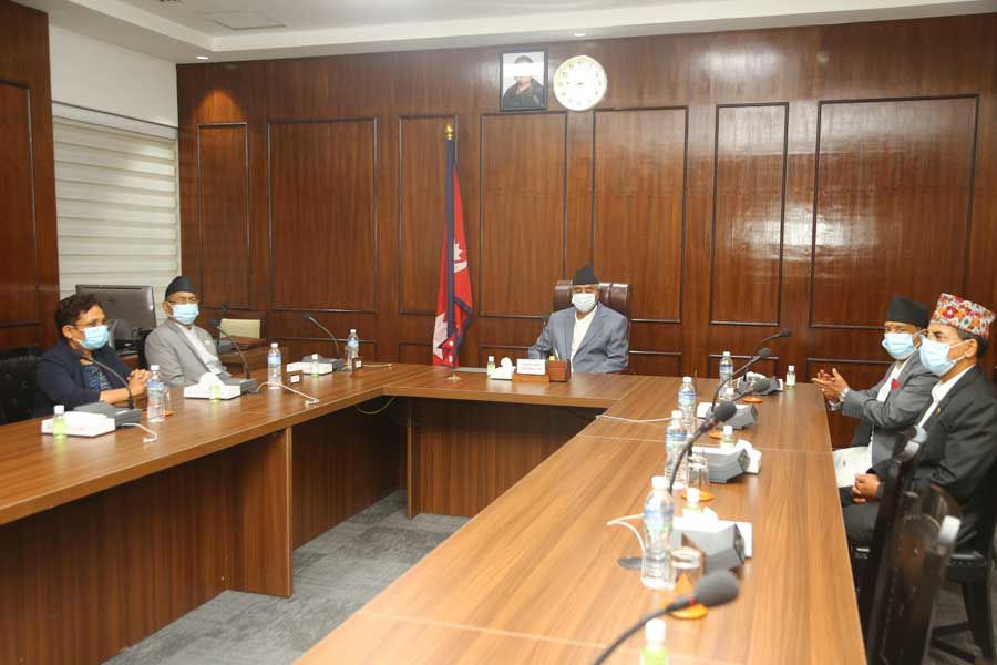 वालुवाटारमा आकस्मिक मन्त्रिपरिषद् बैठकः अध्यादेश ल्याउन महन्थको समर्थन