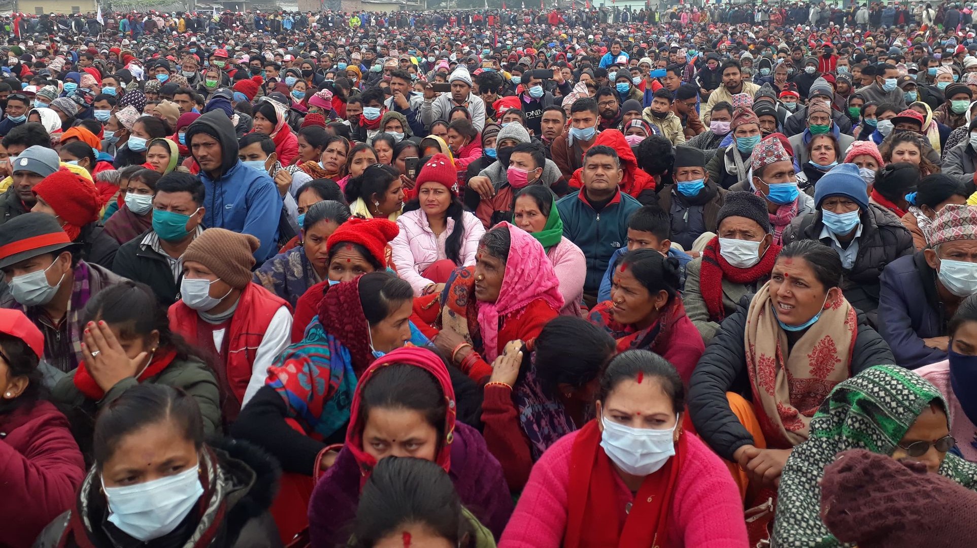 प्रचण्ड–माधव समूहले  आज देशभरी  खुसियाली मनाउदै